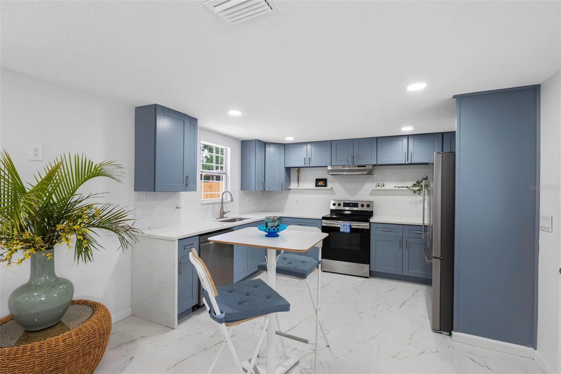 1208 E Chilkoot Avenue Tampa FL 33612