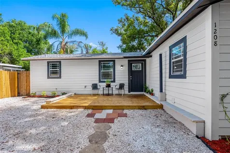 1208 E Chilkoot Avenue Tampa FL 33612