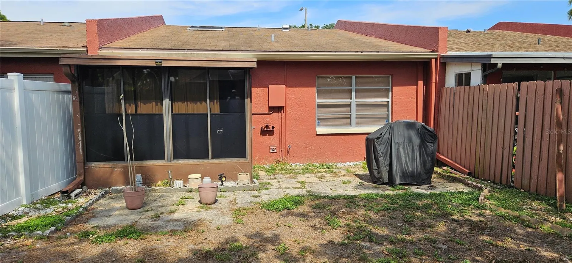 6468 Bonnie Bay Circle N Pinellas Park FL 33781