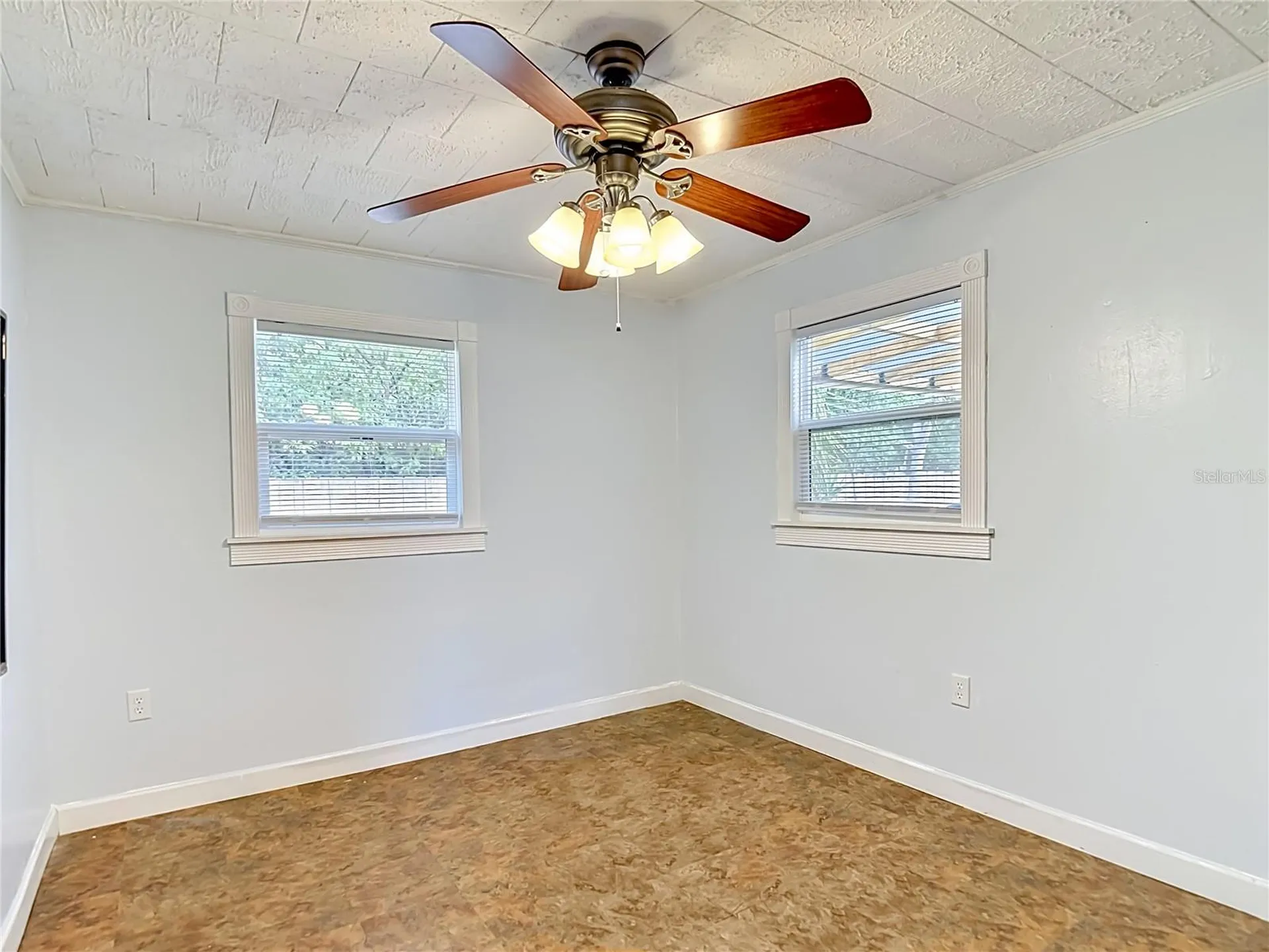 38703 9th Avenue Zephyrhills FL 33542