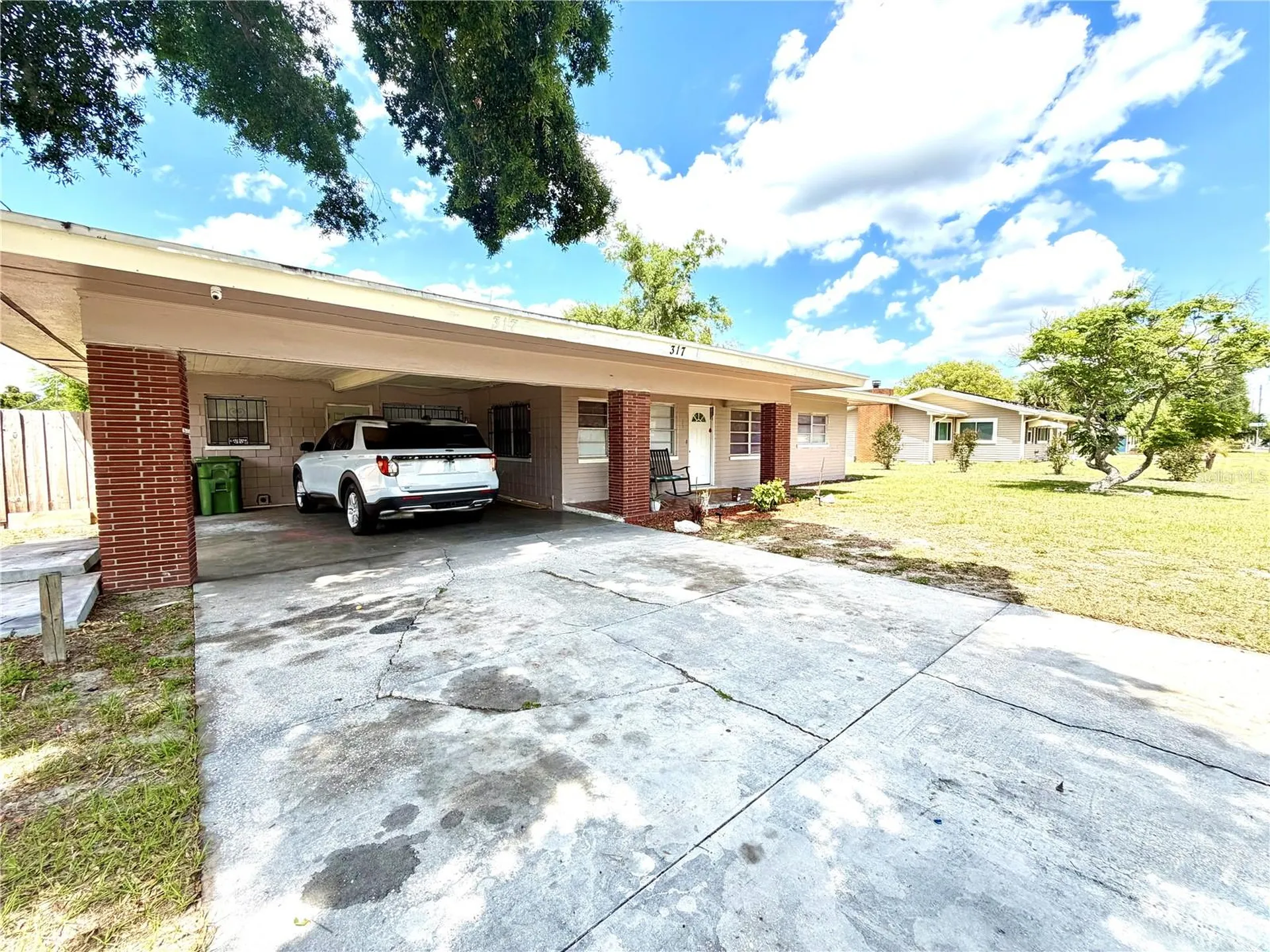 317 Avenue G SE Winter Haven FL 33880