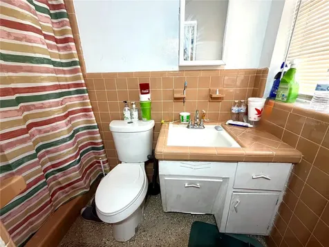 317 Avenue G SE Winter Haven FL 33880