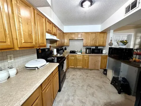 317 Avenue G SE Winter Haven FL 33880