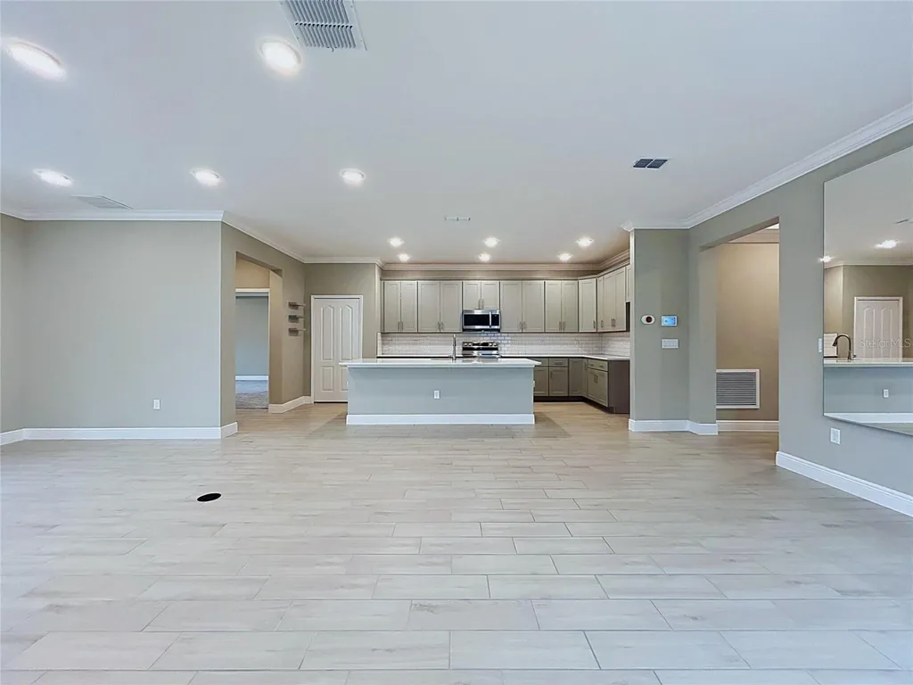 11813 June Briar Loop San Antonio FL 33576