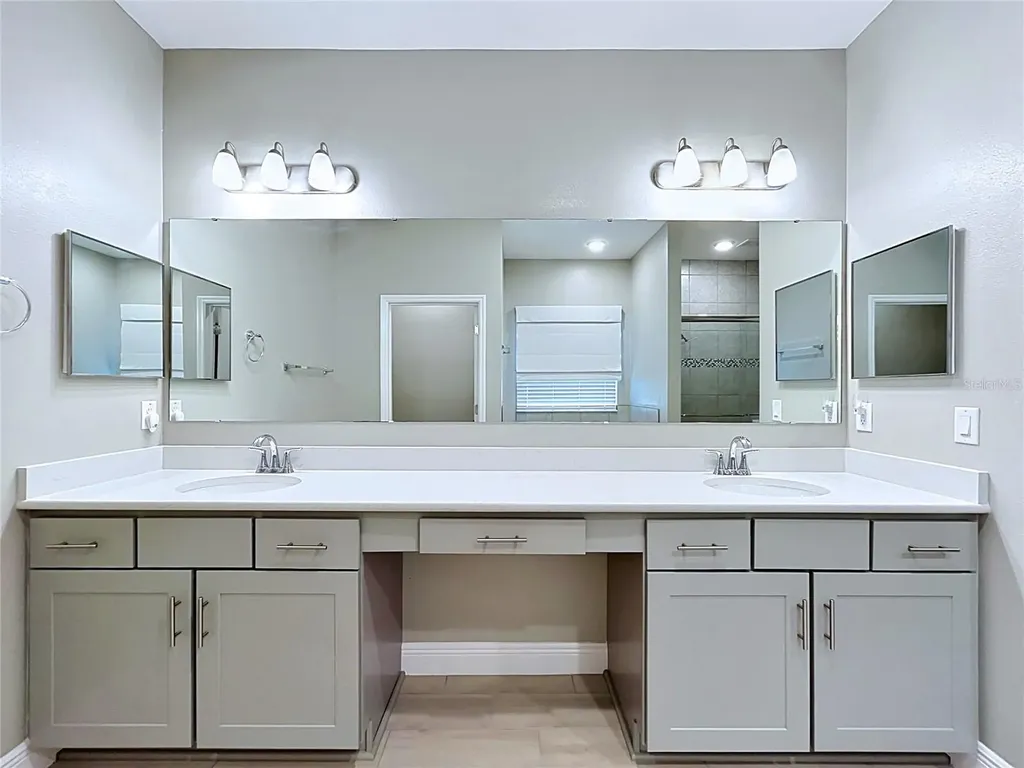 11813 June Briar Loop San Antonio FL 33576