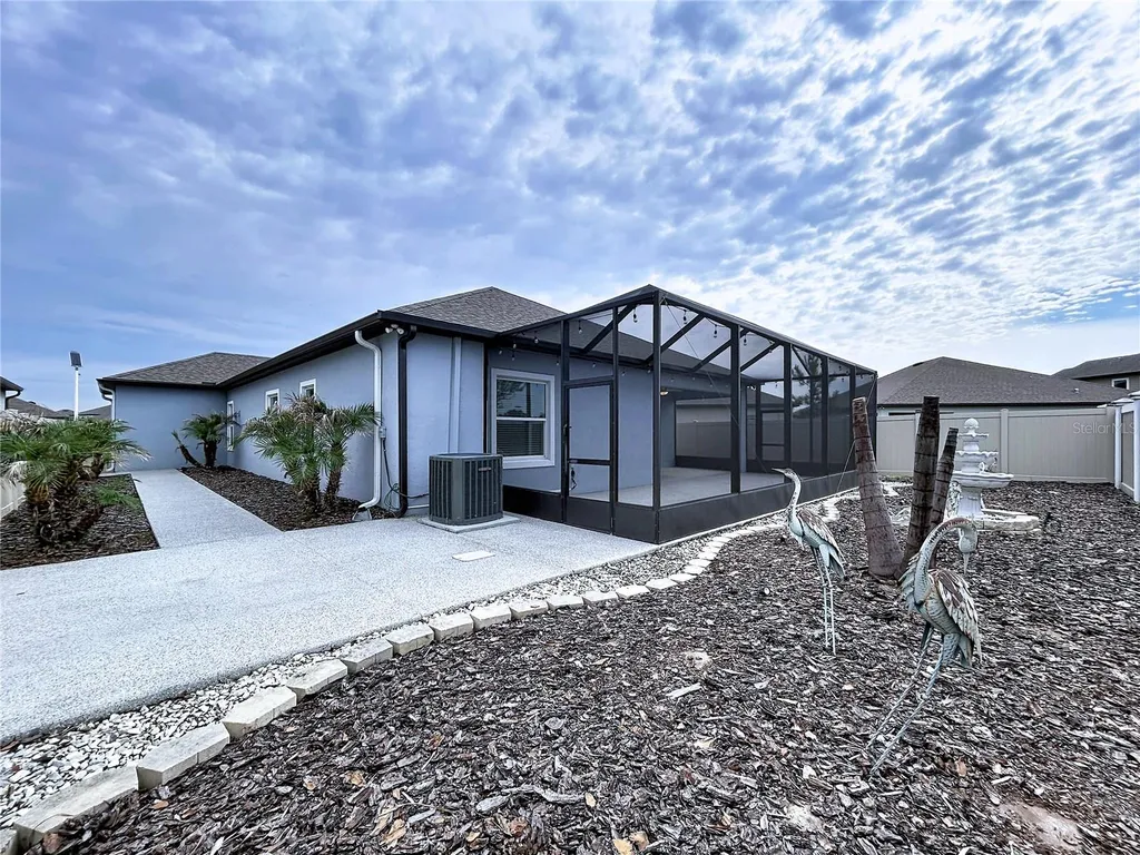 11813 June Briar Loop San Antonio FL 33576