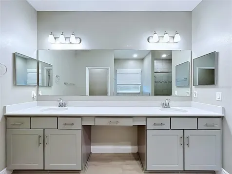 11813 June Briar Loop San Antonio FL 33576
