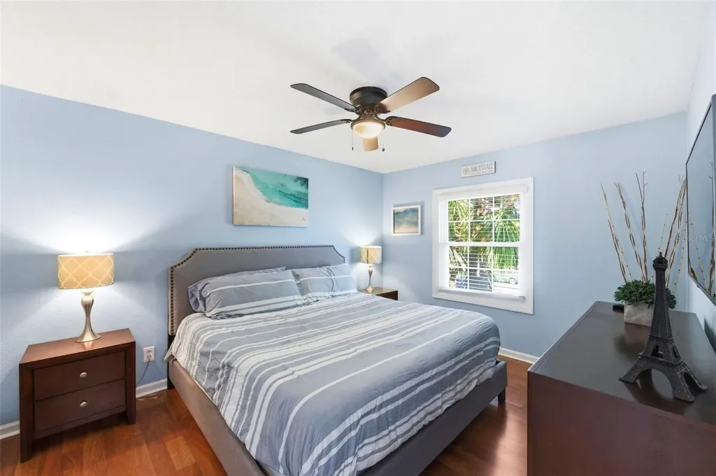 5107 Salmon Drive SE St Petersburg FL 33705