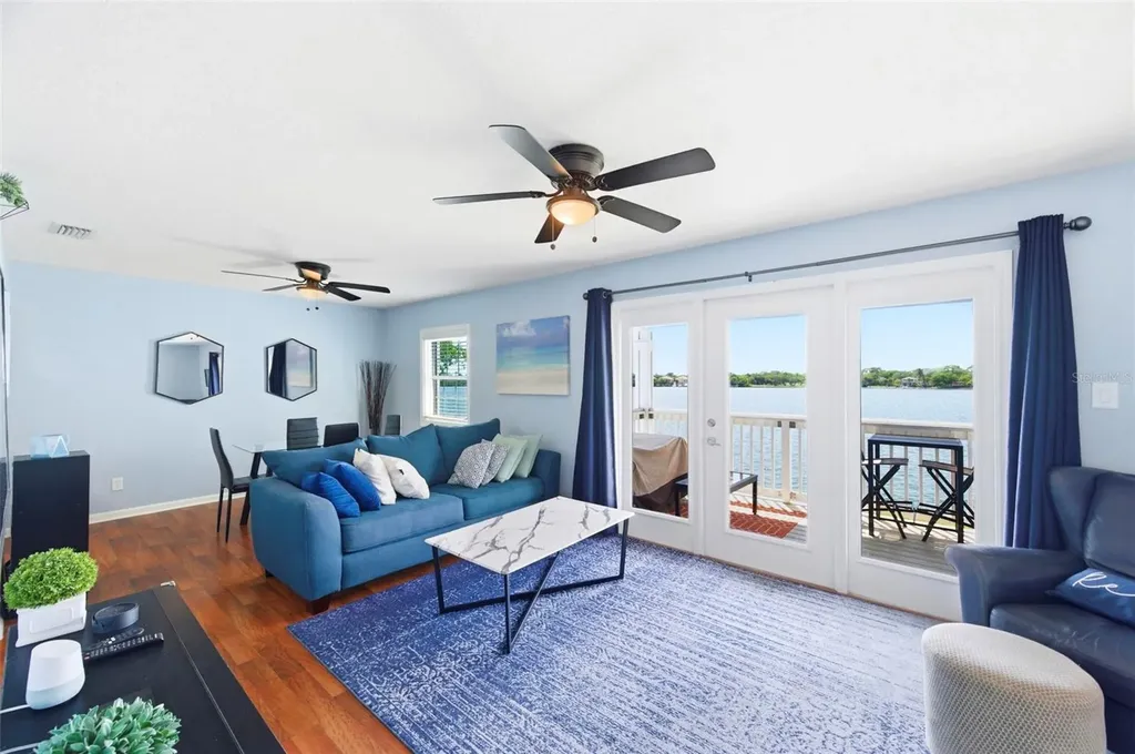 5107 Salmon Drive SE St Petersburg FL 33705