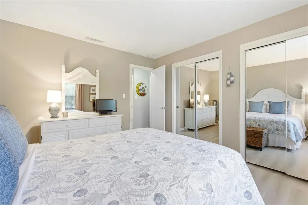 4805 Cobia Drive SE St Petersburg FL 33705