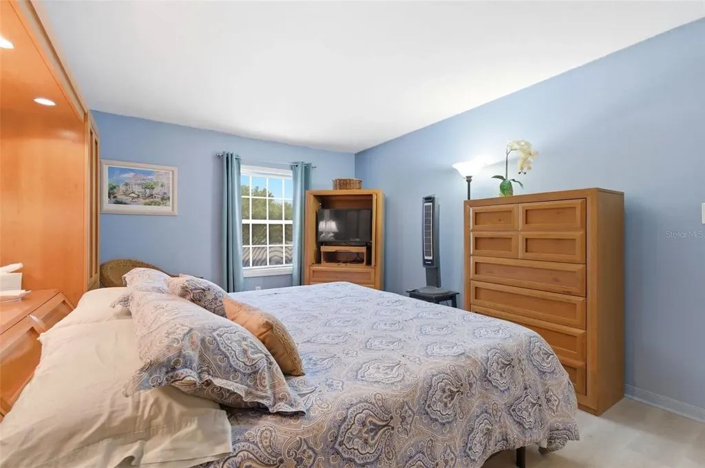 4805 Cobia Drive SE St Petersburg FL 33705