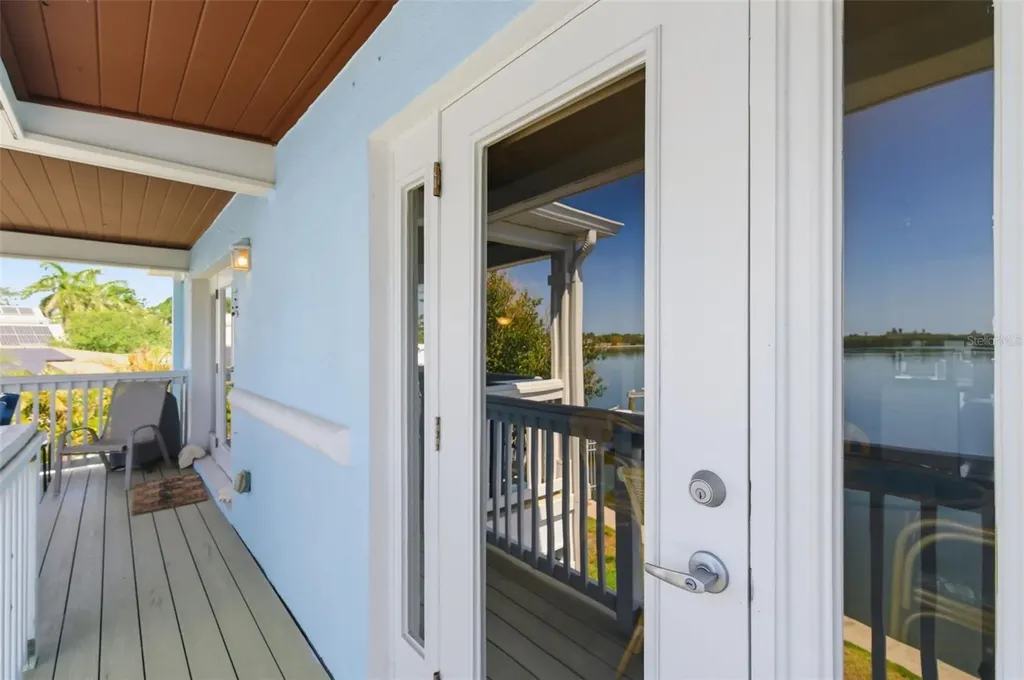4805 Cobia Drive SE St Petersburg FL 33705
