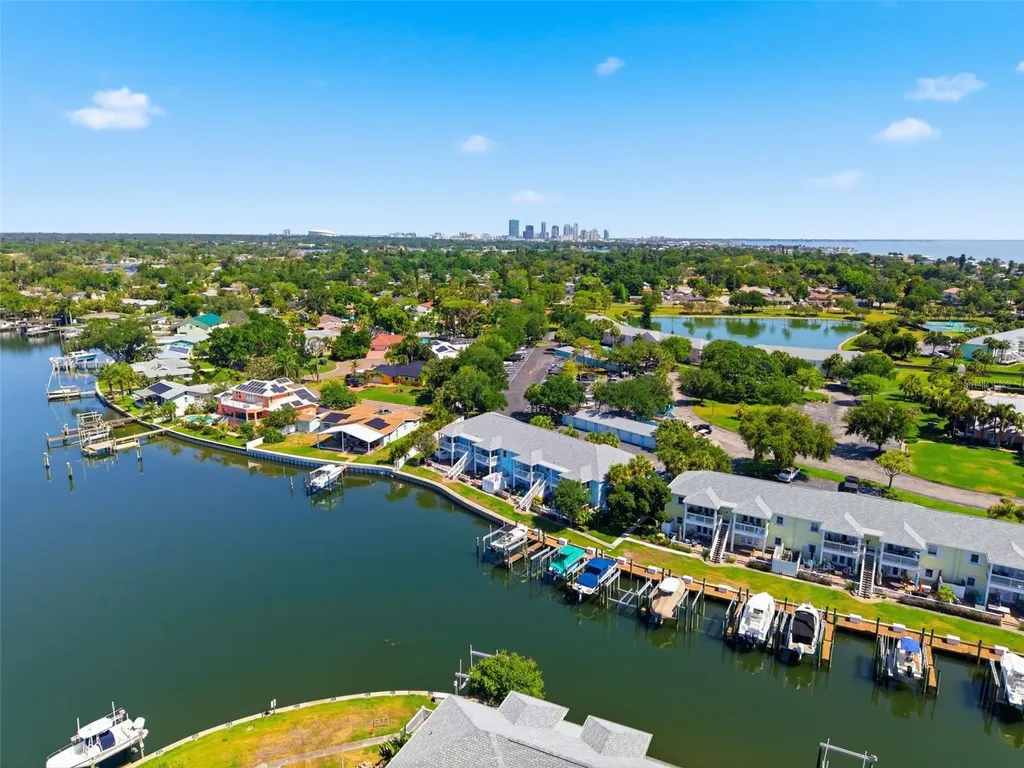 4805 Cobia Drive SE St Petersburg FL 33705