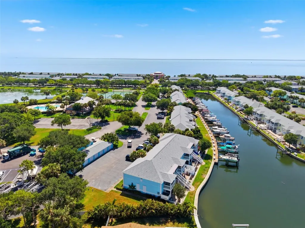 4805 Cobia Drive SE St Petersburg FL 33705