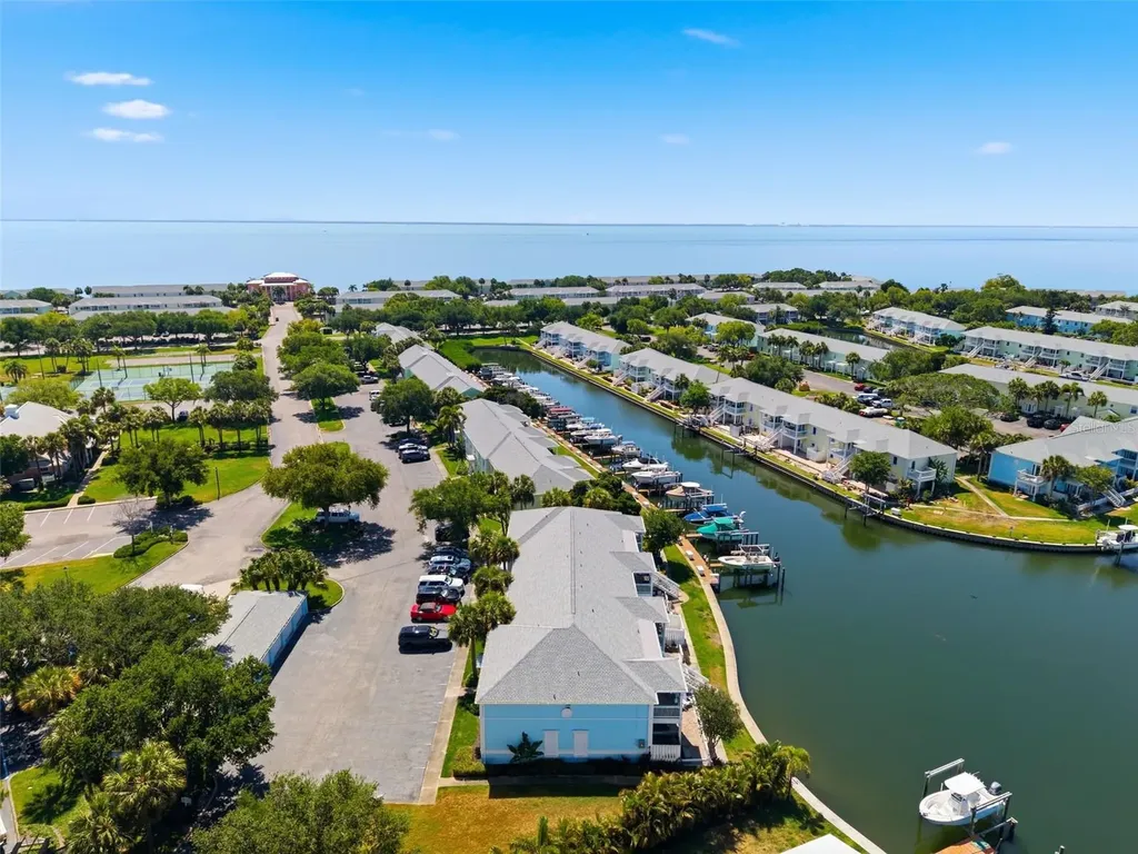 4805 Cobia Drive SE St Petersburg FL 33705