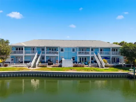 4805 Cobia Drive SE St Petersburg FL 33705