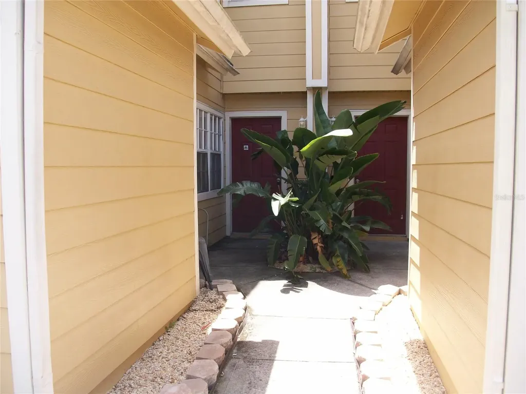 511 Coconut Palm Way Davenport FL 33897