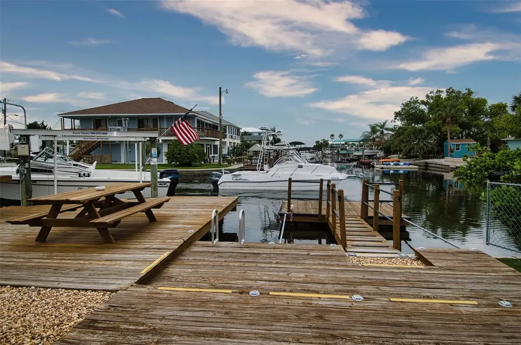 6420 Boatyard Drive Hudson FL 34667