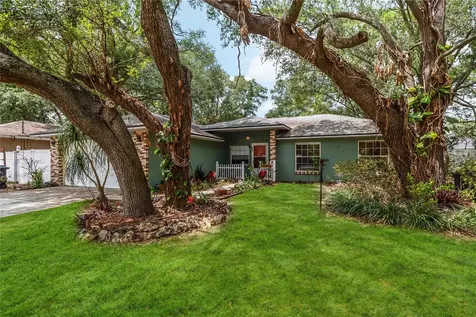 210 Madison Street Minneola FL 34715