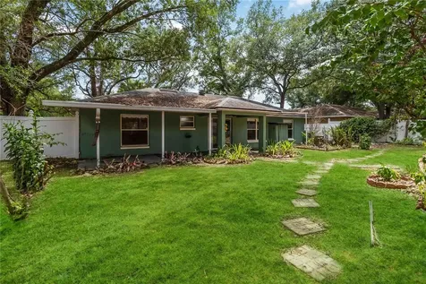 210 Madison Street Minneola FL 34715