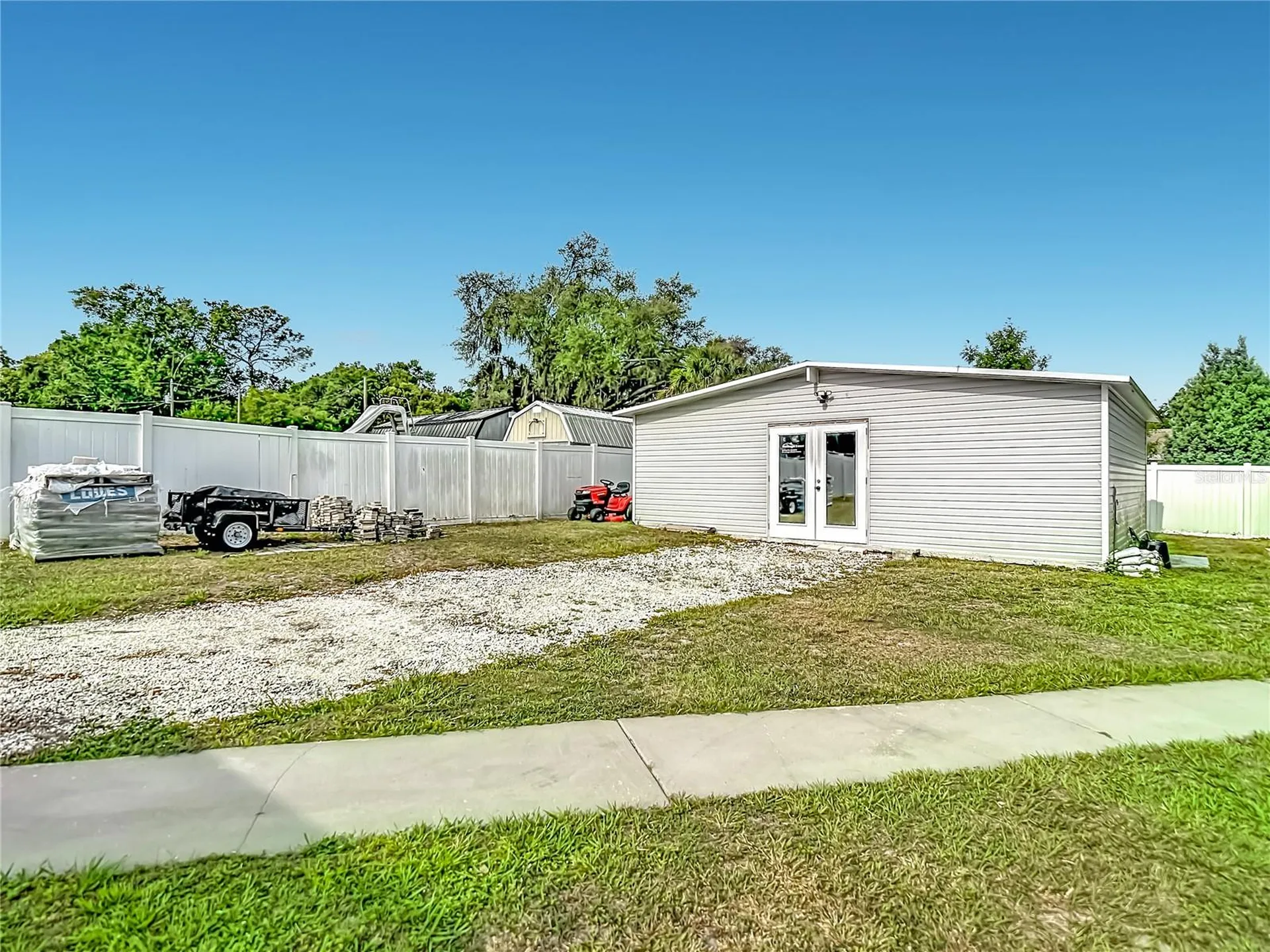 5625 23rd Street Zephyrhills FL 33542