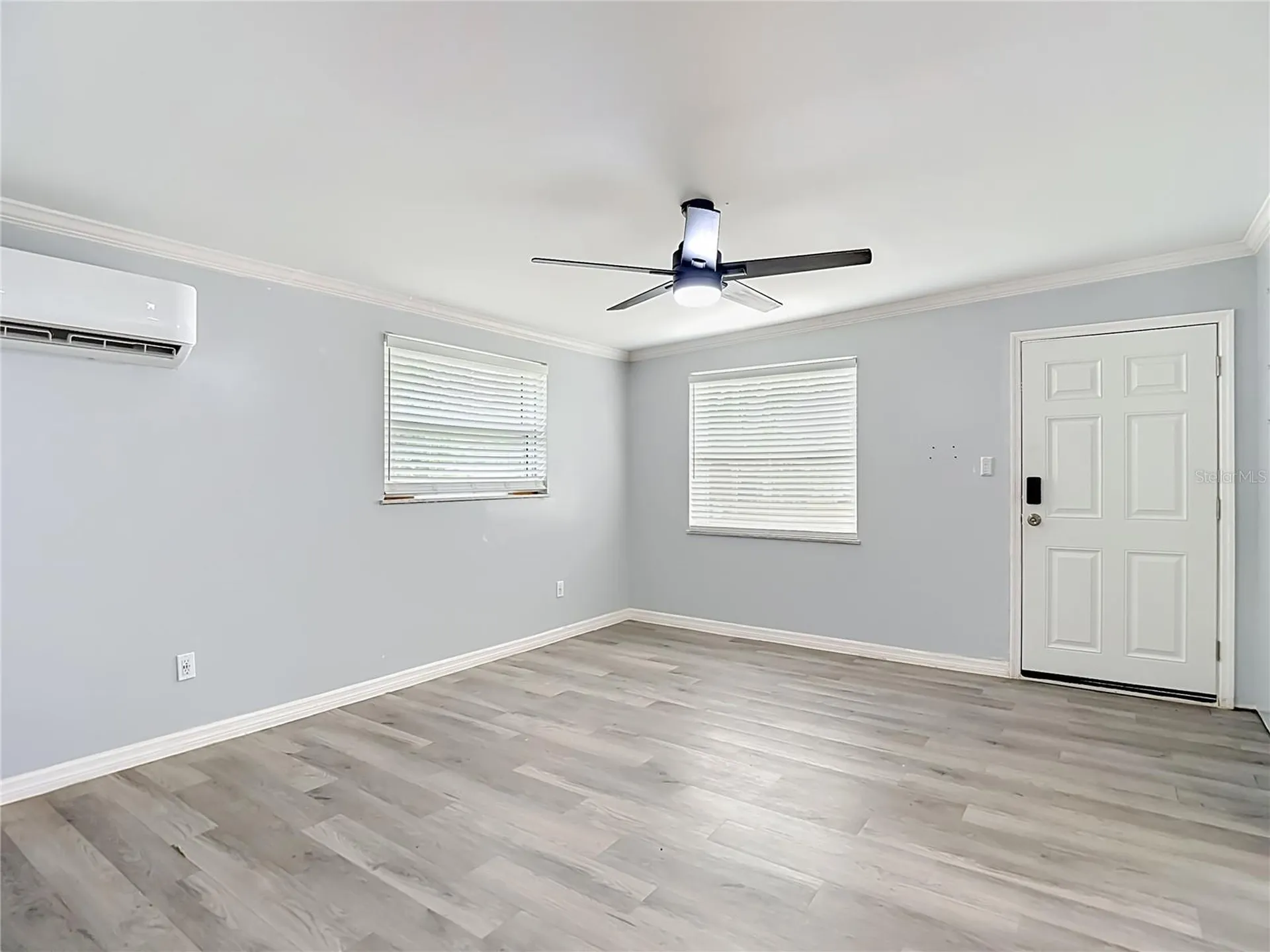 5625 23rd Street Zephyrhills FL 33542