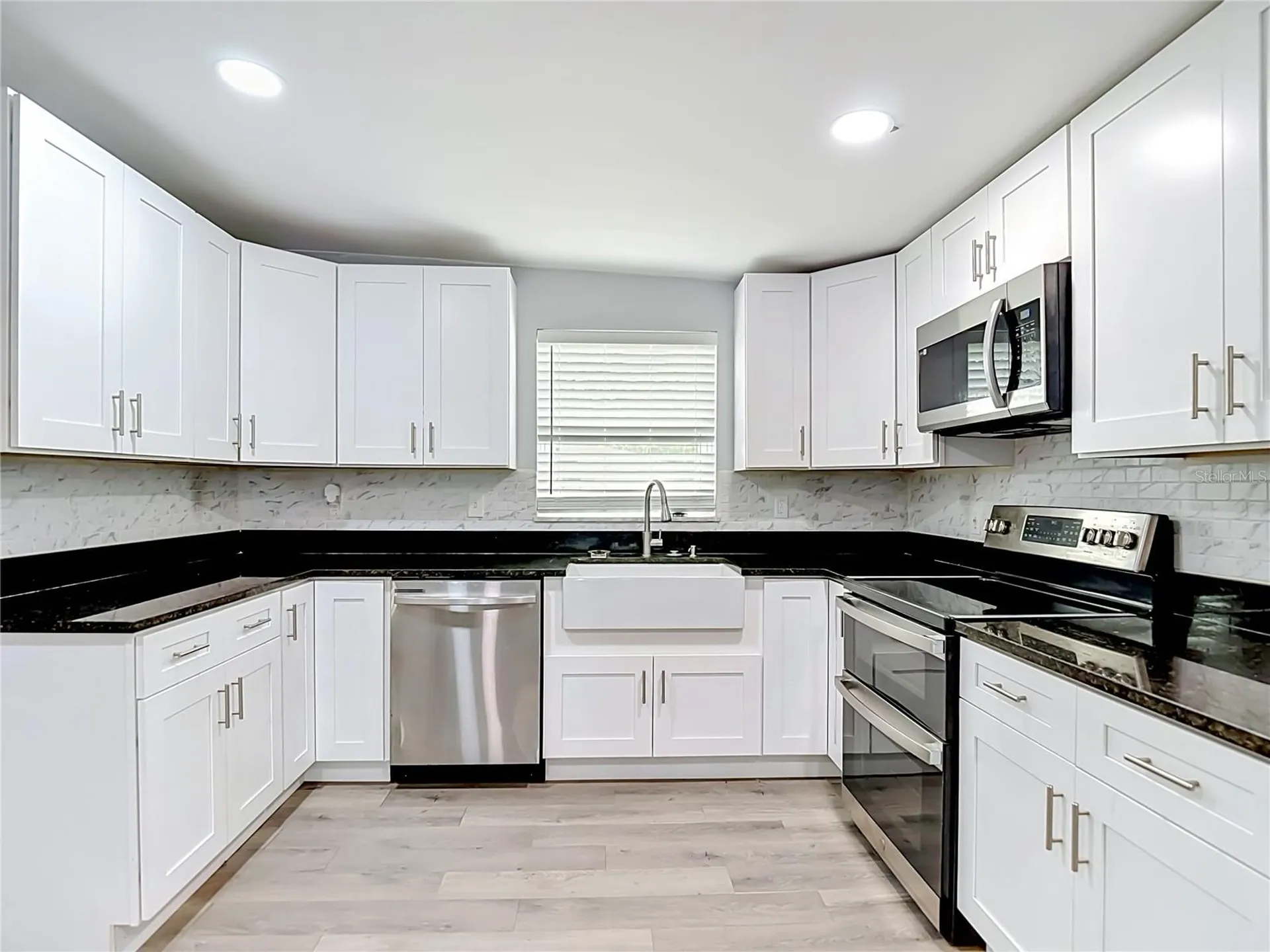 5625 23rd Street Zephyrhills FL 33542