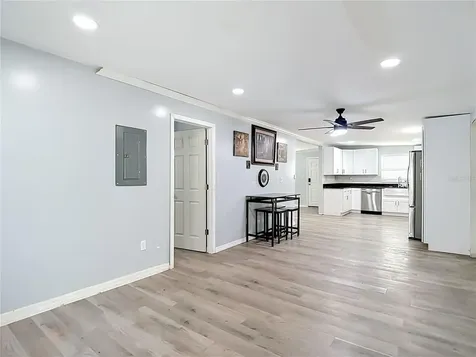 5625 23rd Street Zephyrhills FL 33542