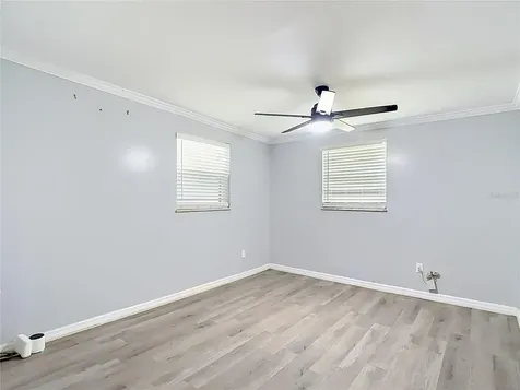 5625 23rd Street Zephyrhills FL 33542
