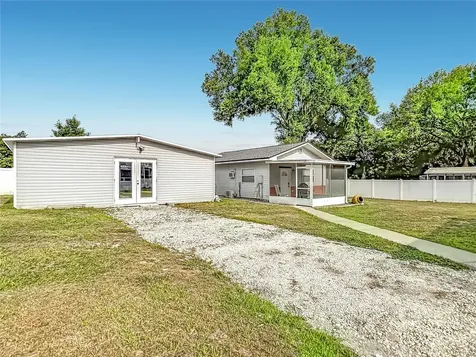 5625 23rd Street Zephyrhills FL 33542