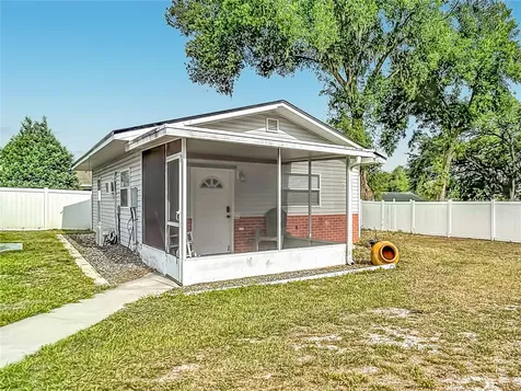 5625 23rd Street Zephyrhills FL 33542