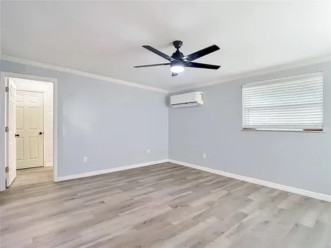 5625 23rd Street Zephyrhills FL 33542