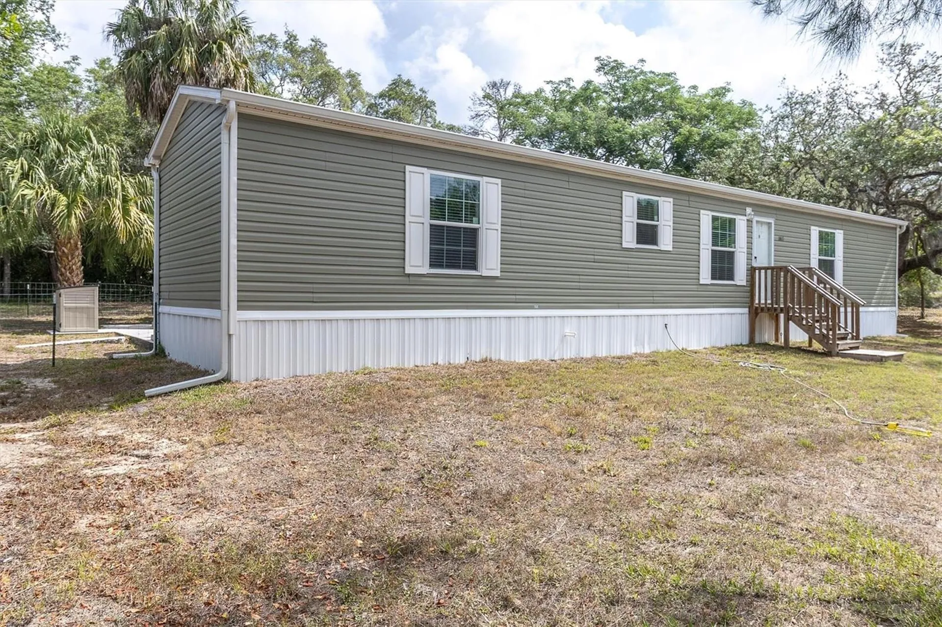 10617 Denton Avenue Hudson FL 34667
