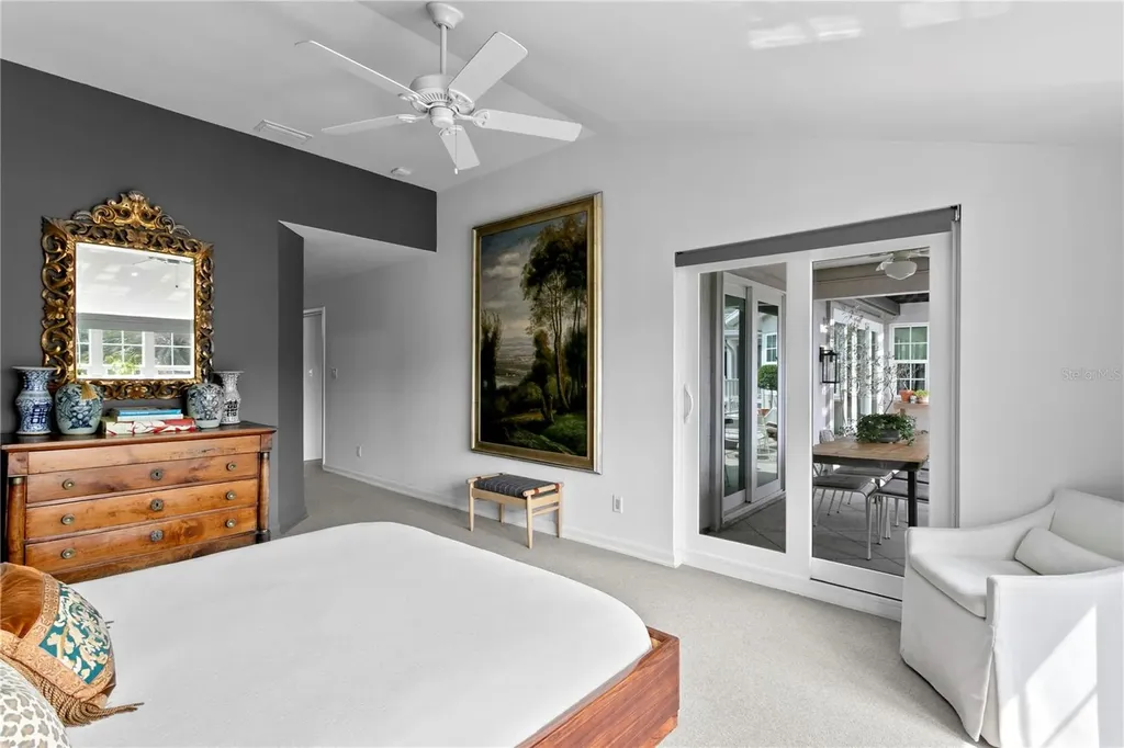 1649 W Snow Circle Tampa FL 33606