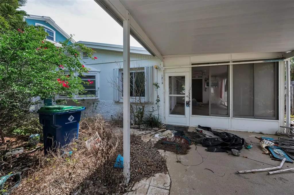 1213 Bay Palm Boulevard Indian Rocks Beach FL 33785