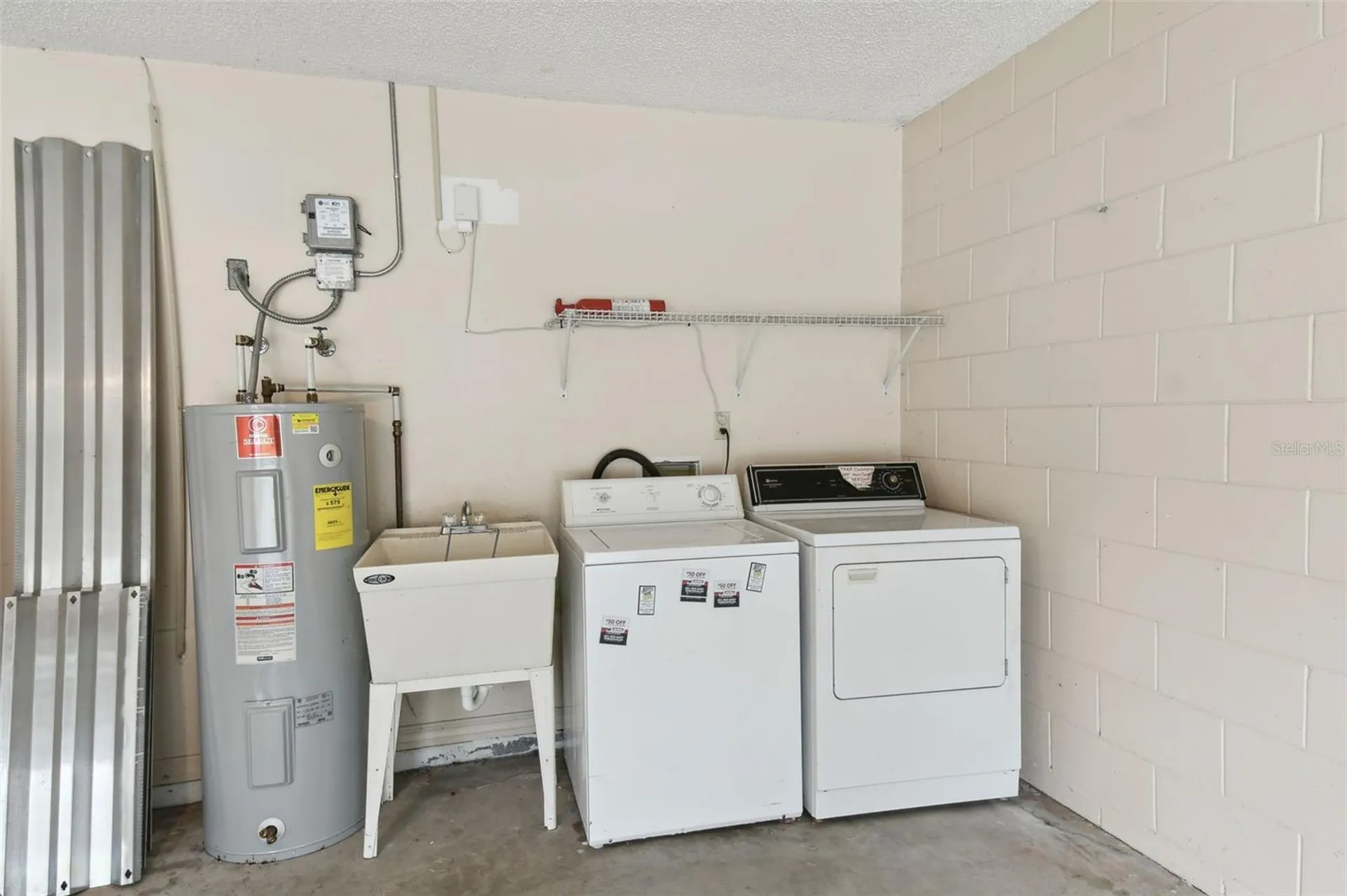 1041 Heron Court Kissimmee FL 34759