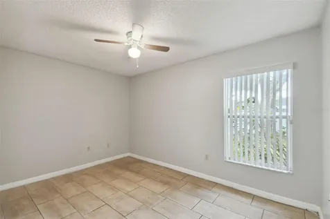1041 Heron Court Kissimmee FL 34759