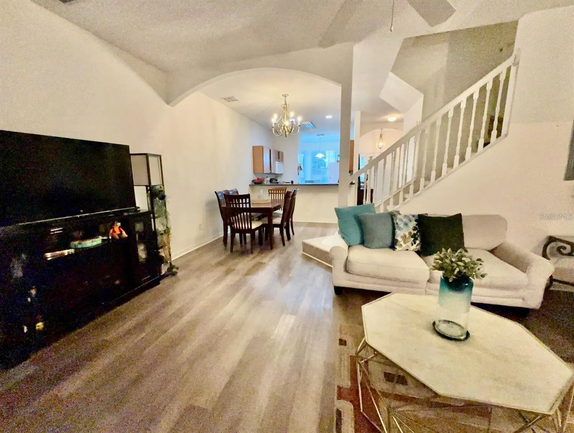 1207 S Beach Circle Kissimmee FL 34746