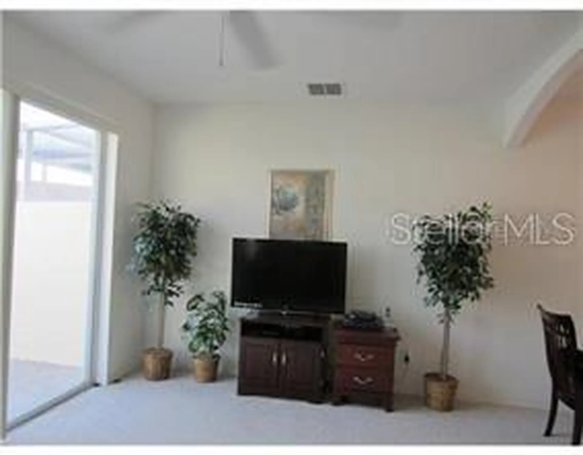 1207 S Beach Circle Kissimmee FL 34746