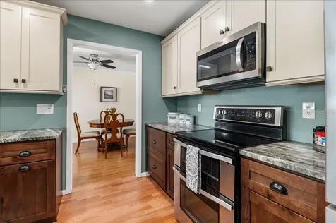 3903 24th Avenue W Bradenton FL 34205