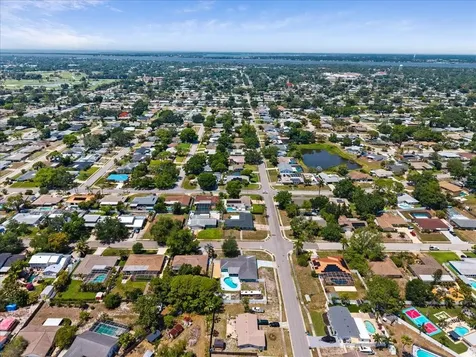 3903 24th Avenue W Bradenton FL 34205