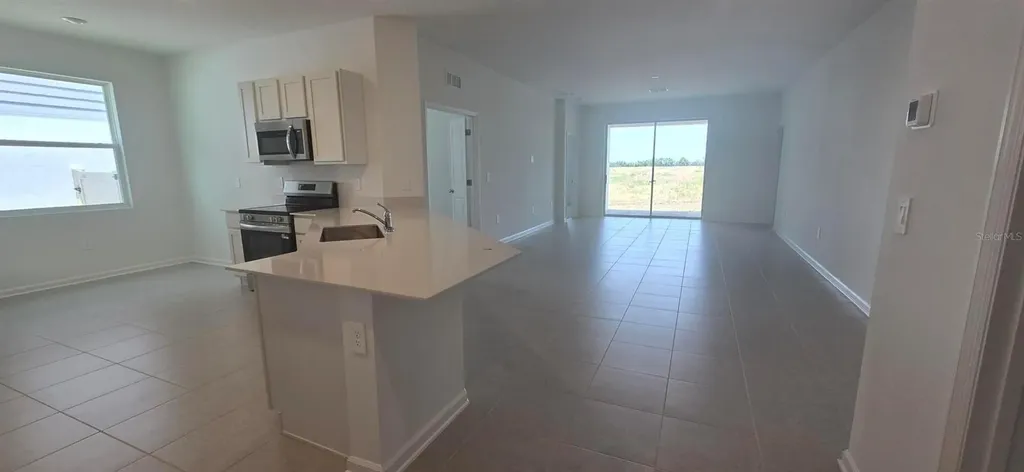 3024 W Chicago Avenue Haines City FL 33844