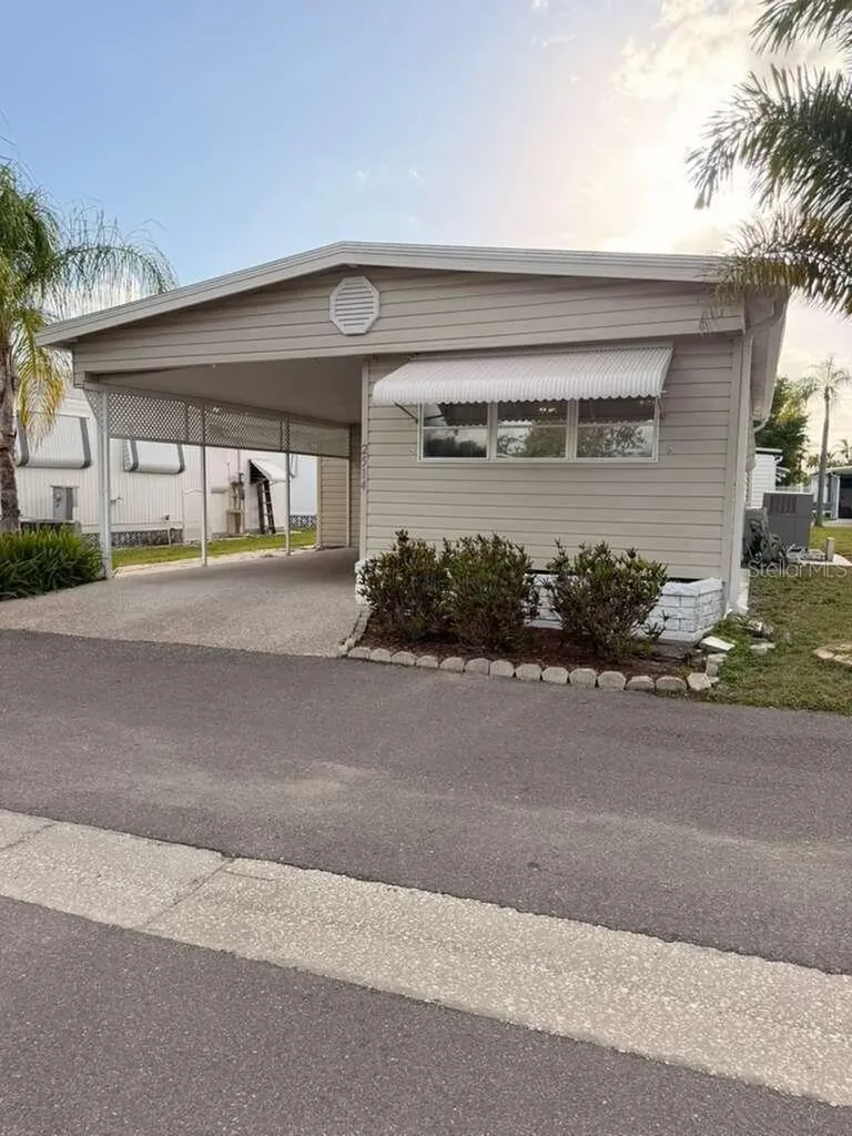 2514 17th Street Lane W Bradenton FL 34205