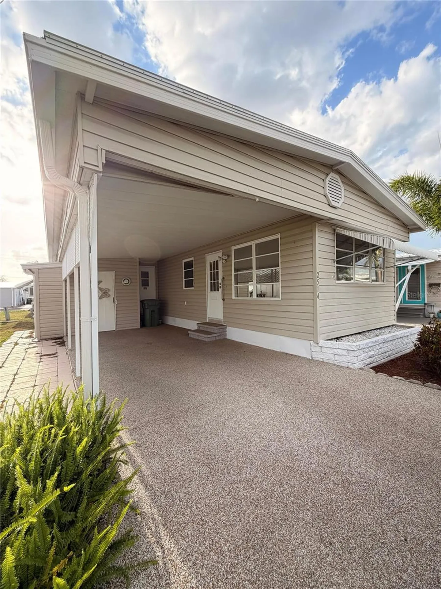2514 17th Street Lane W Bradenton FL 34205