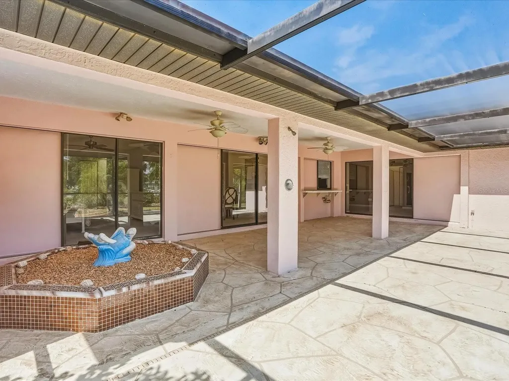 22207 Lancaster Avenue Port Charlotte FL 33952