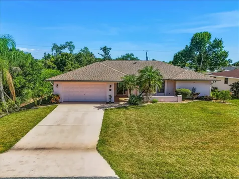 22207 Lancaster Avenue Port Charlotte FL 33952