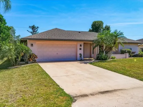 22207 Lancaster Avenue Port Charlotte FL 33952
