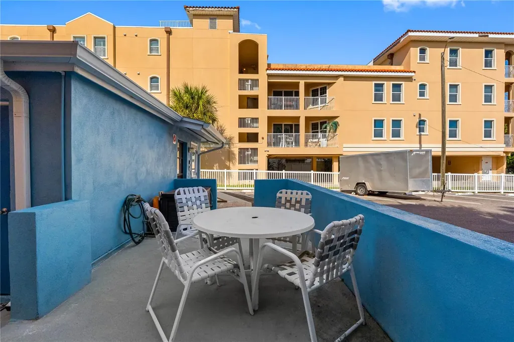 614 Gulf Boulevard Indian Rocks Beach FL 33785