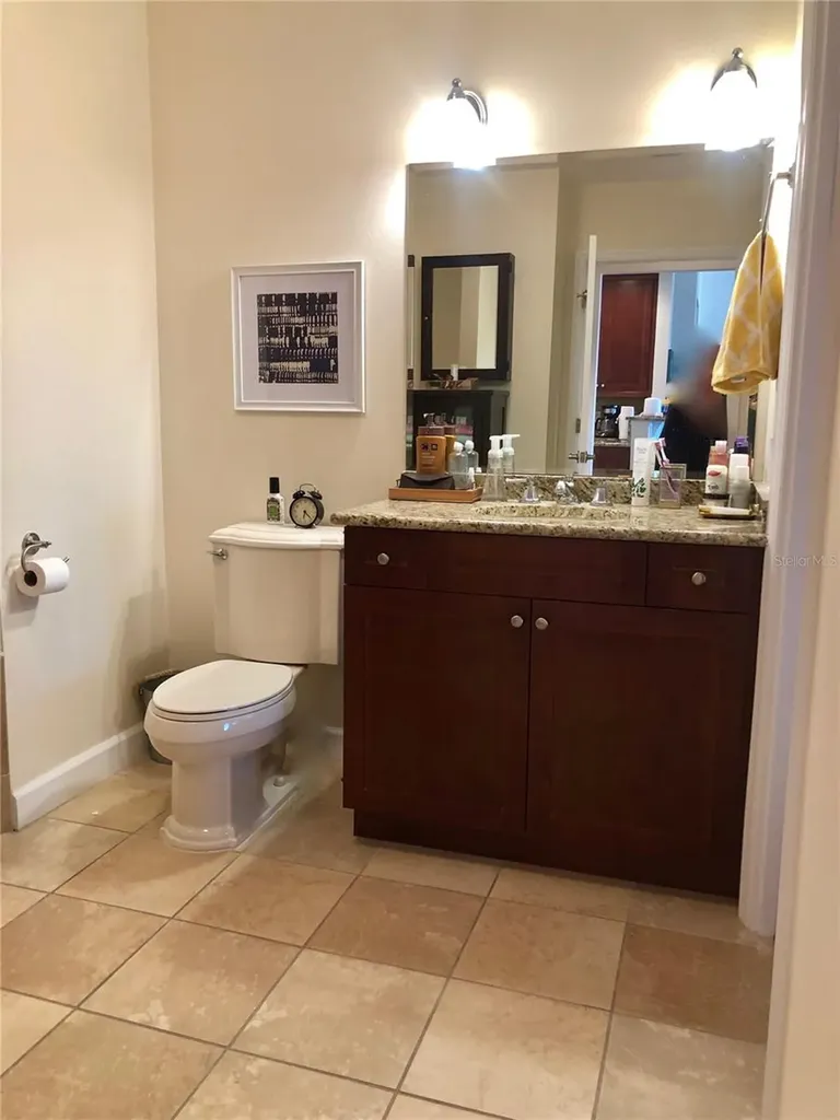 2305 Edgewater Drive Orlando FL 32804