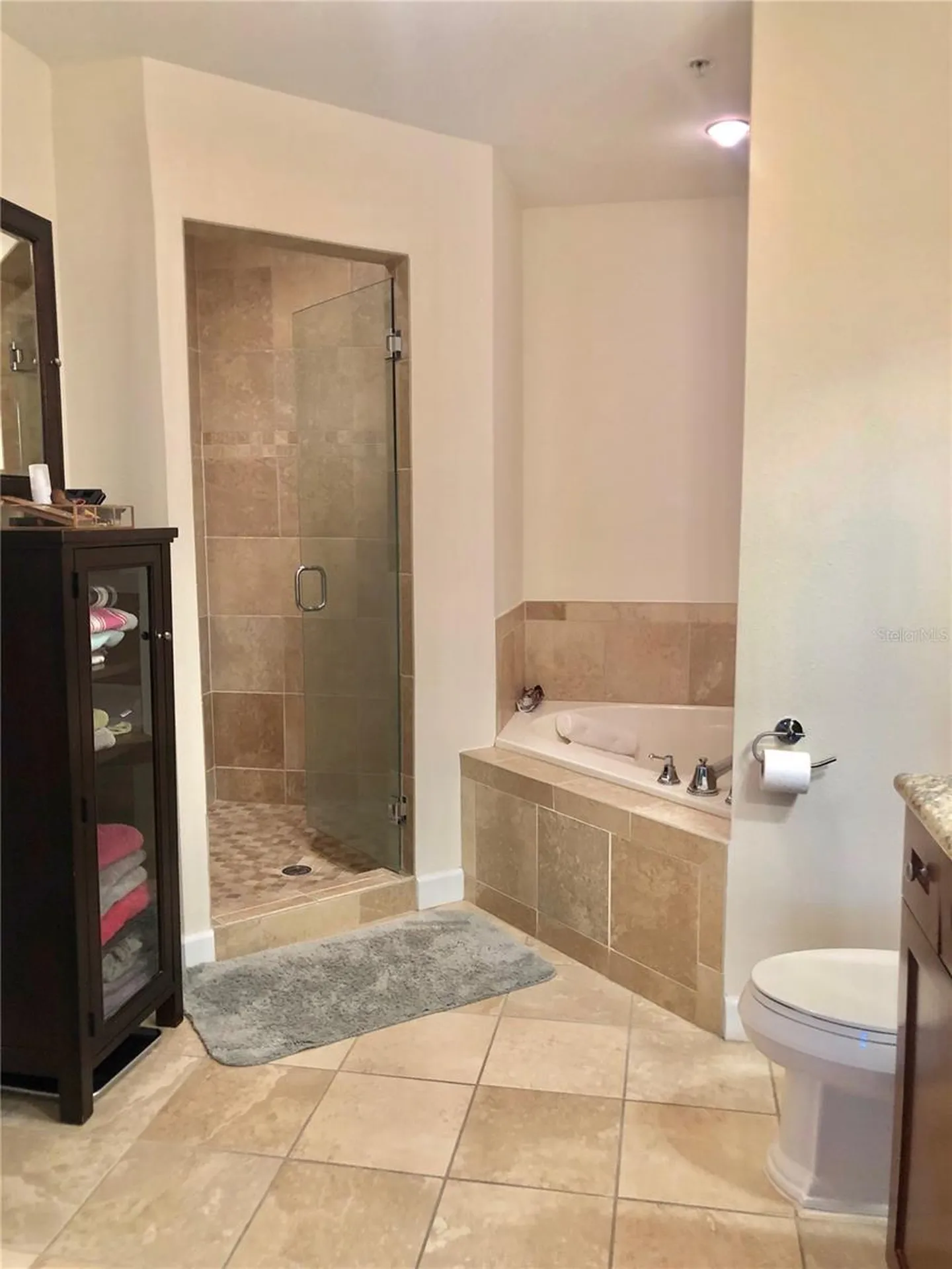2305 Edgewater Drive Orlando FL 32804